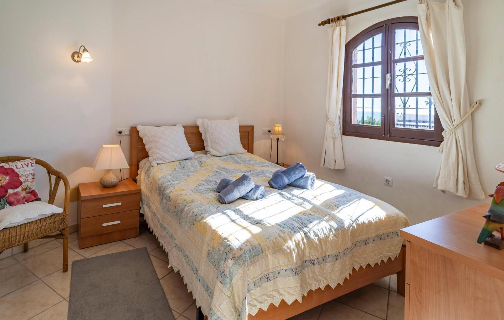 Gorgeous In With House Sea View Semesterbostad