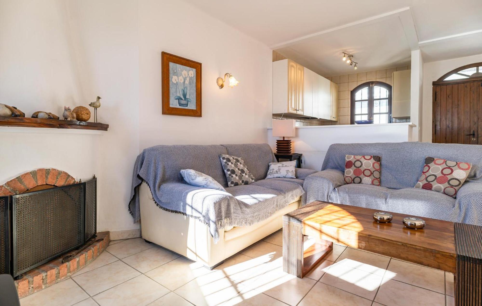 Semesterbostad Gorgeous In With House Sea View Nerja