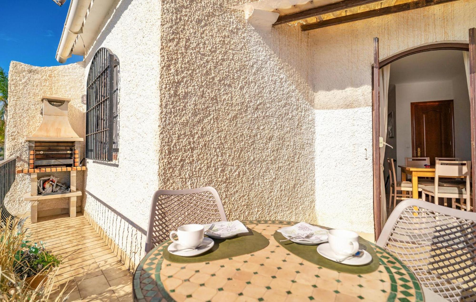 Gorgeous In With House Sea View Semesterbostad *